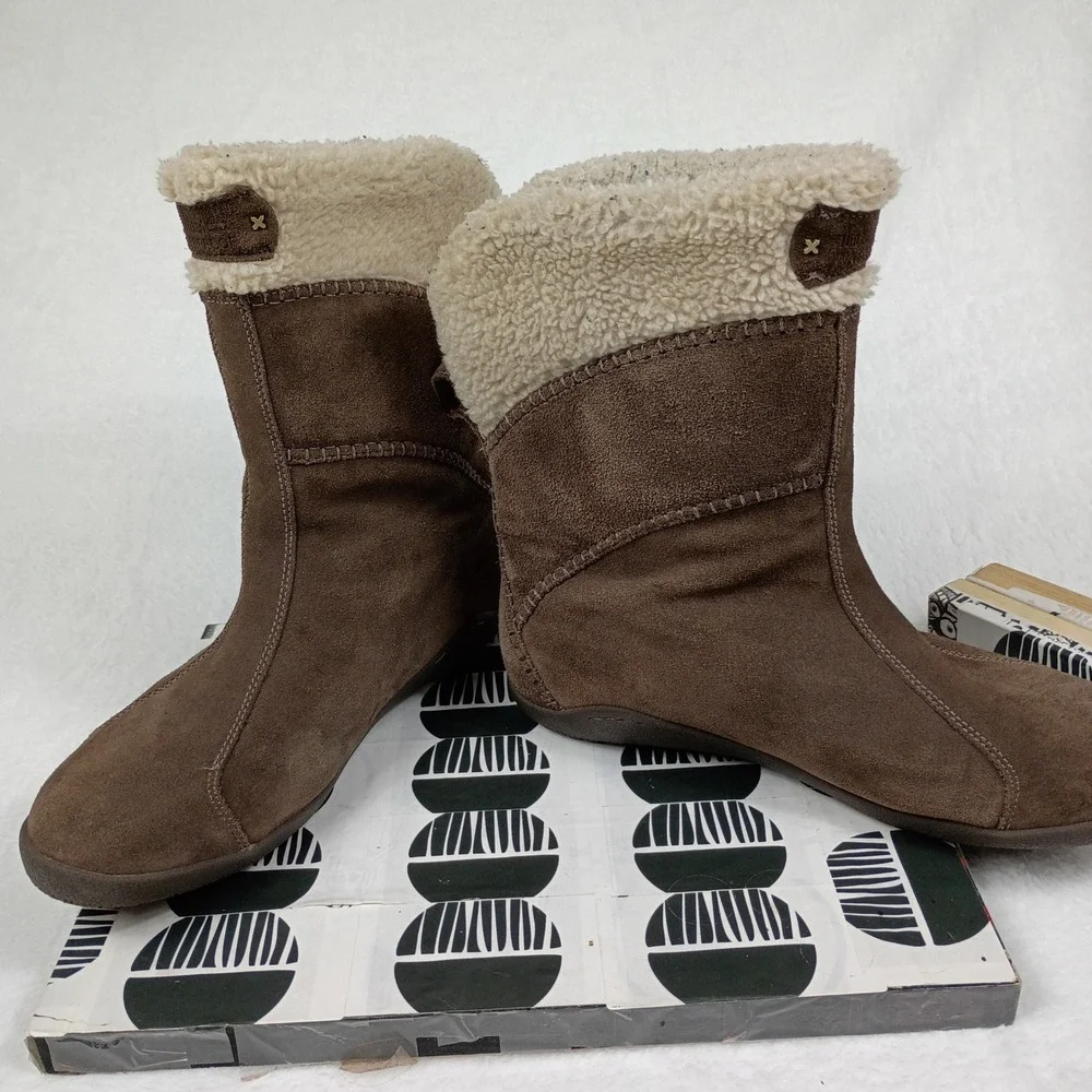 Timberland Waterproof Suede Faux Shearling Boots‎ Brown 17656 Womens 11M